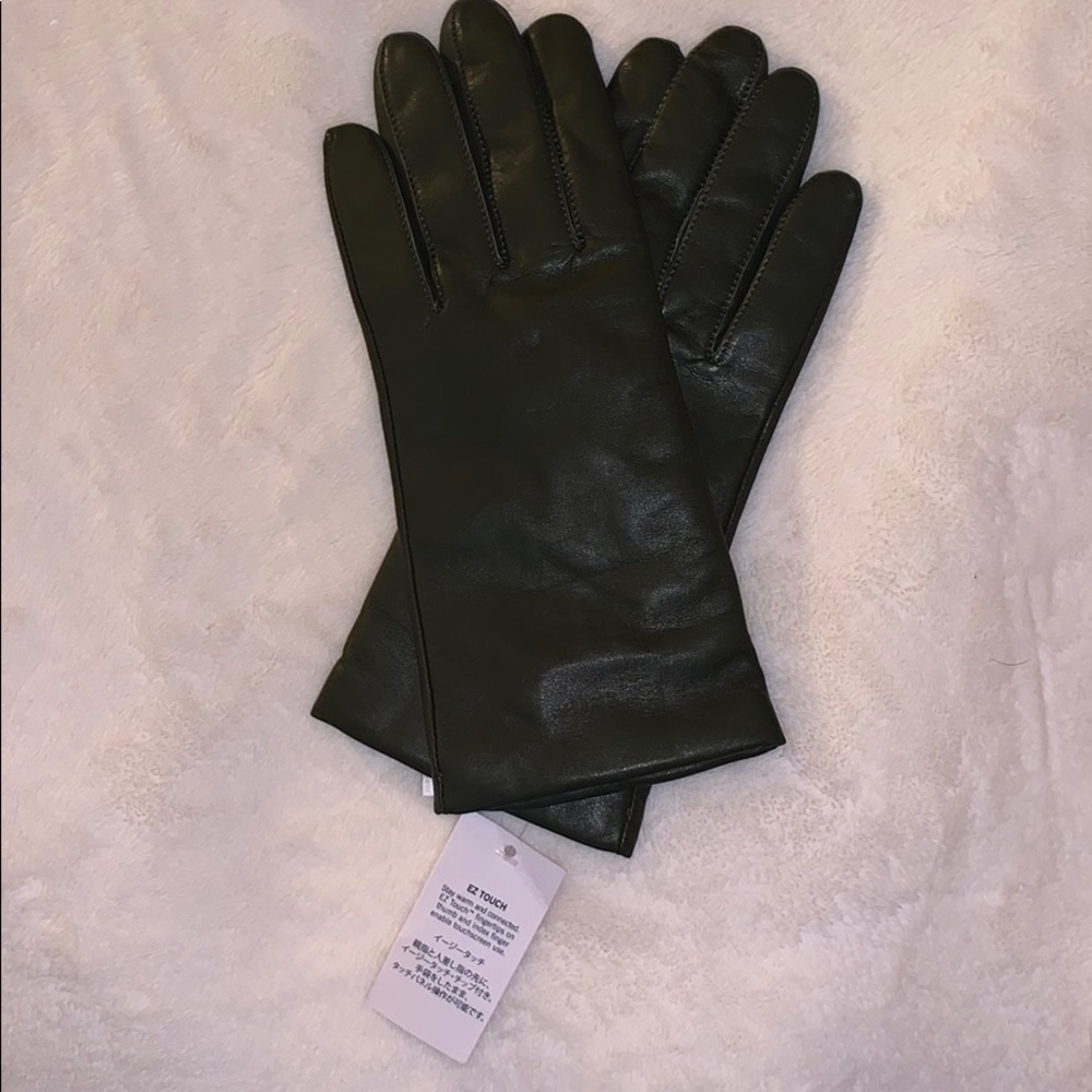 New women’s Lands End EZ Touch leather gloves